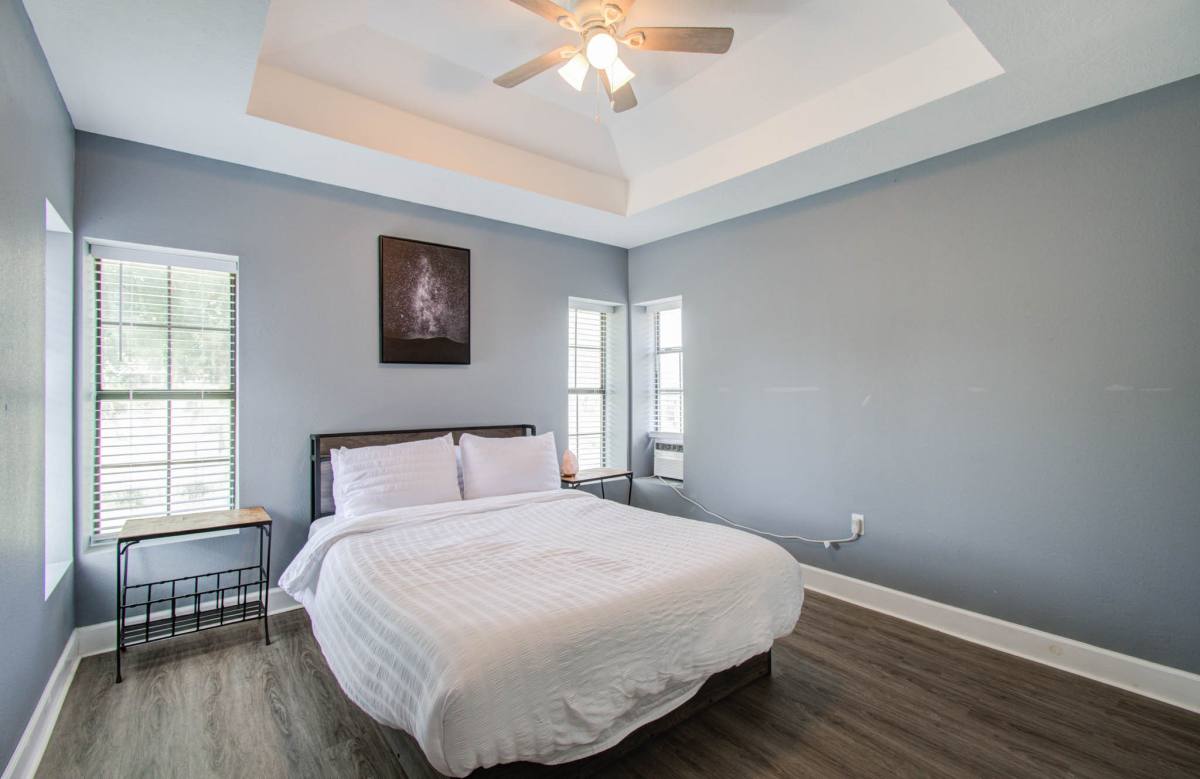 Apartment for rent at 3330 Kelton St, Houston, TX 77021