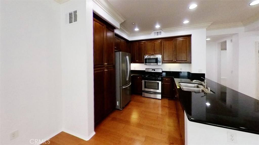 Condo for rent at 37 Spanish Lace #37, Irvine, CA 92620