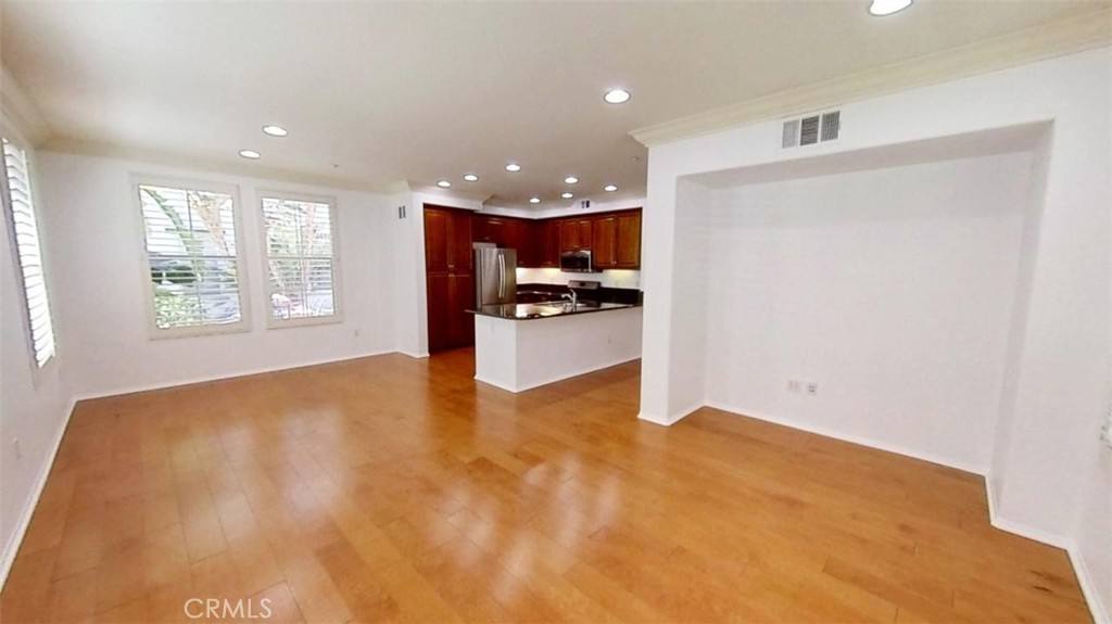 Condo for rent at 37 Spanish Lace #37, Irvine, CA 92620