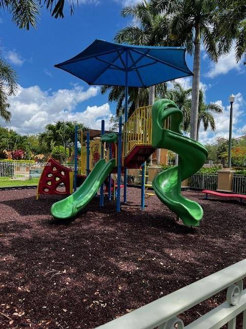 Apartment for rent at 2308 Anchor Court #2703, Fort Lauderdale, FL 33312