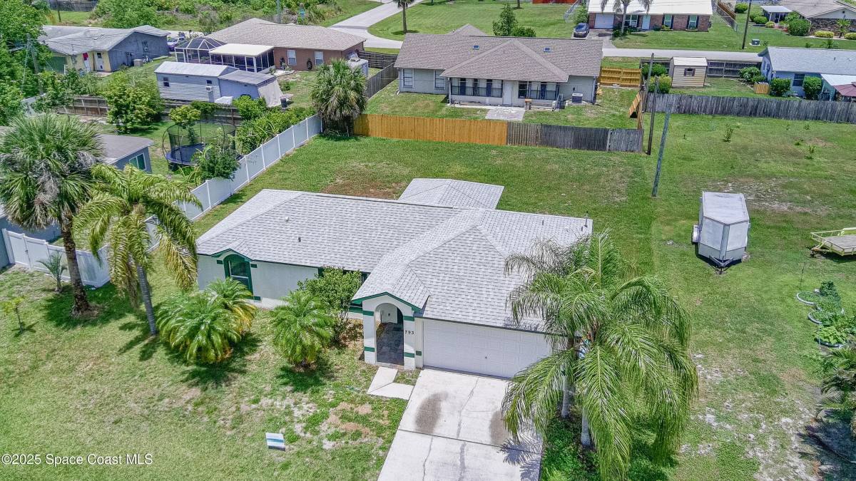Apartment for rent at 793 Yukon St NE #793, Palm Bay, FL 32907
