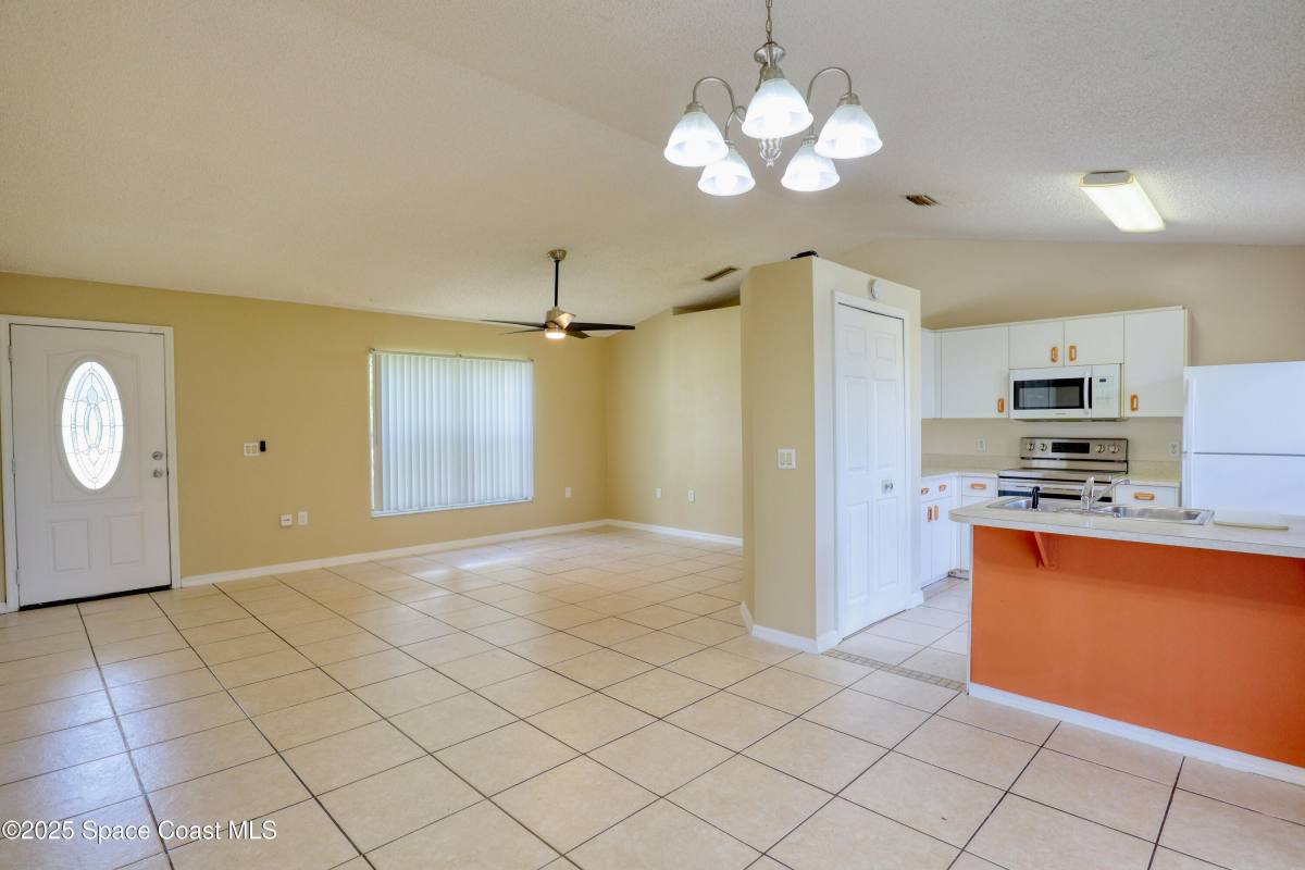 Apartment for rent at 793 Yukon St NE #793, Palm Bay, FL 32907