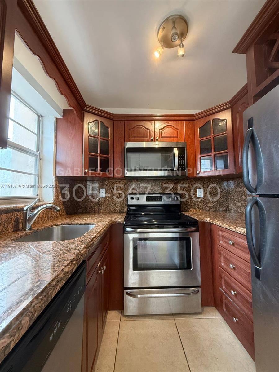Apartment for rent at 22 Salamanca Ave #304, Miami, FL 33134