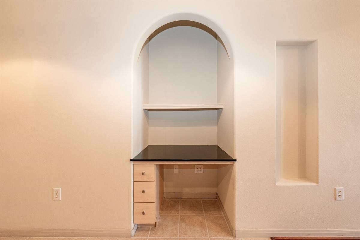 Condo for rent at 1441 E St #207, Houston, TX 77007