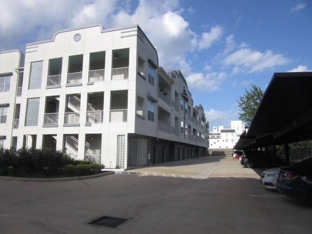Condo for rent at 1441 E St #207, Houston, TX 77007