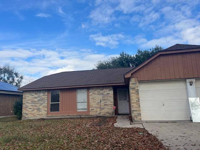 Apartment for rent at 16707 Sheet Bend Way, Friendswood, TX 77546