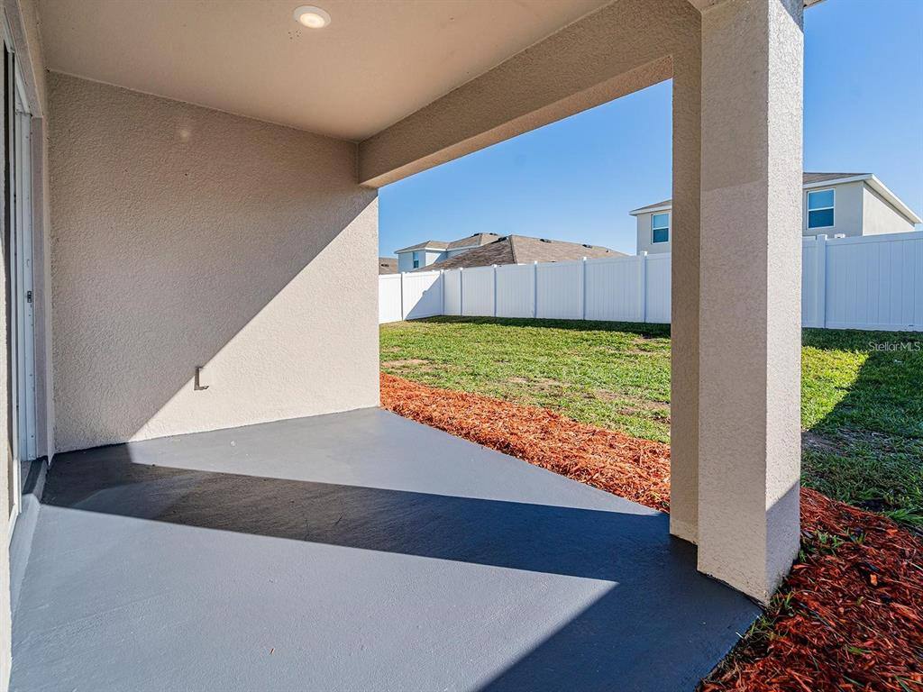 Apartment for rent at 13748 Wineberry Dr, Dade City, FL 33525