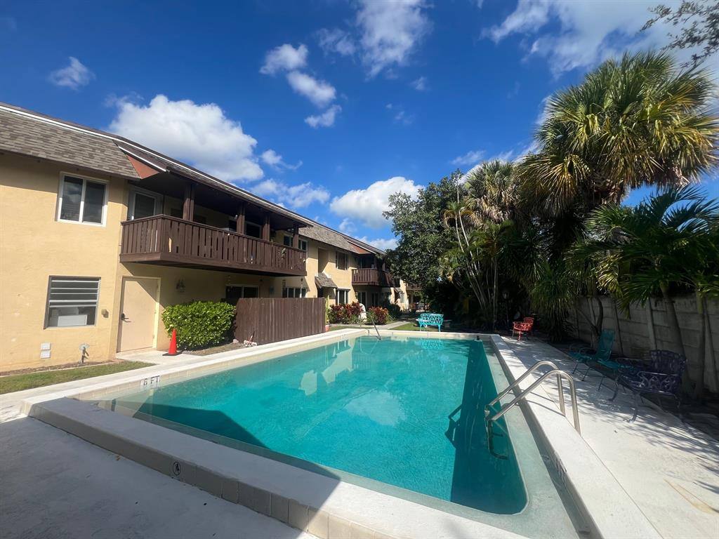 Condo for rent at 312 Southwind Dr #312, North Palm Beach, FL 33408