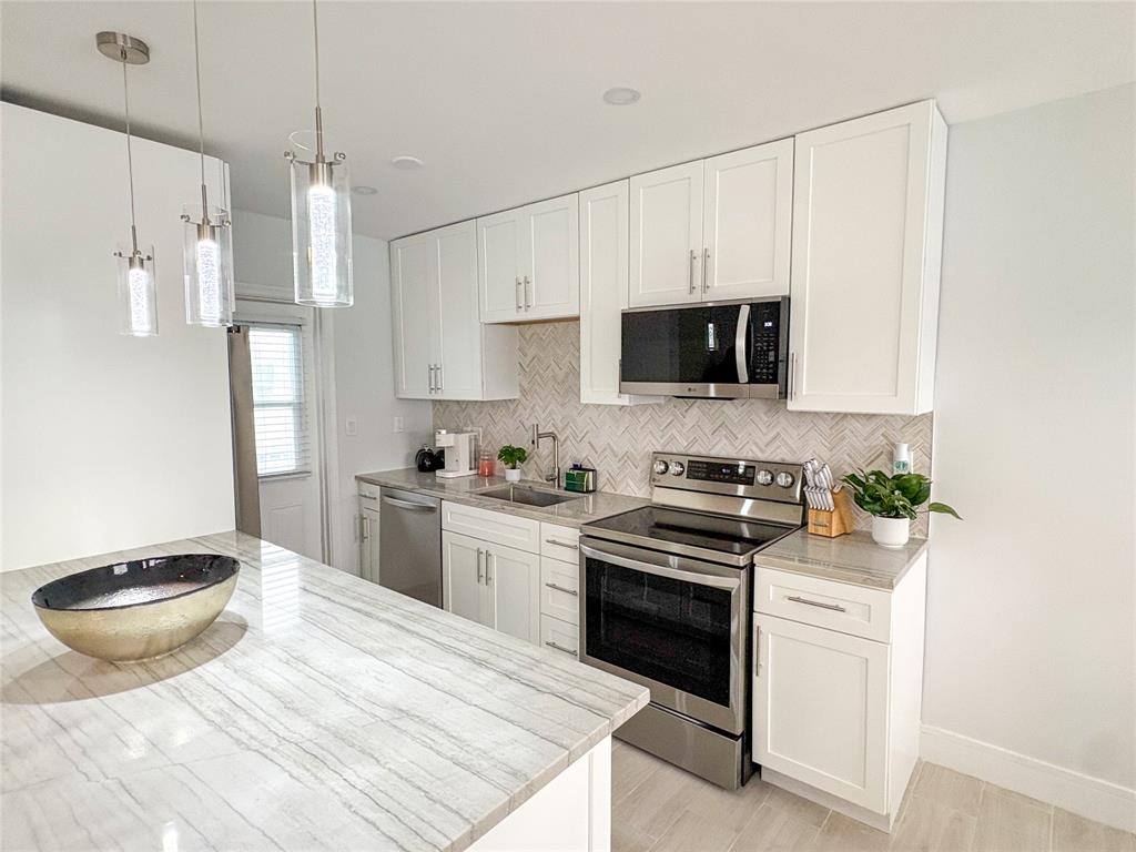 Condo for rent at 4541 N Ocean Dr #8, Fort Lauderdale, FL 33308
