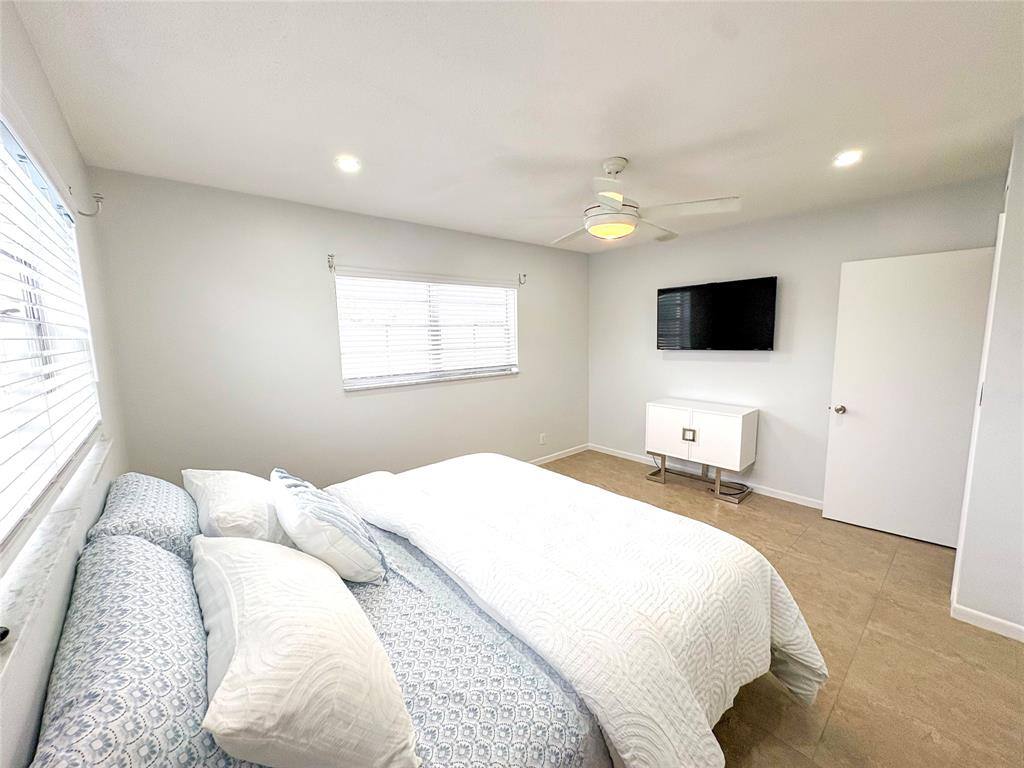 Condo for rent at 4541 N Ocean Dr #8, Fort Lauderdale, FL 33308