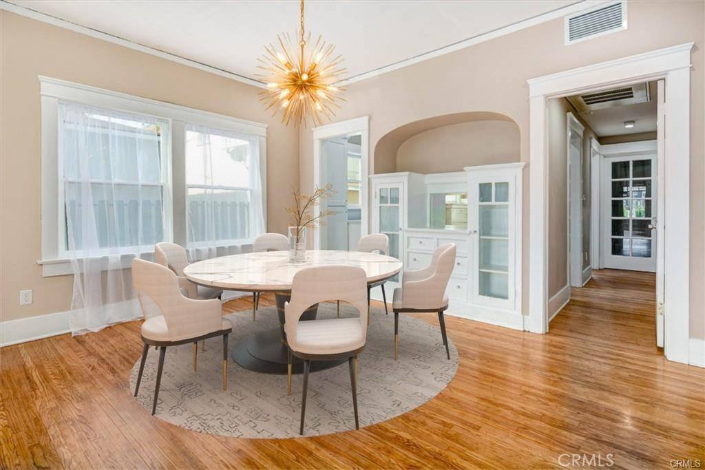 Apartment for rent at 107 N Columbus Ave #1071 2, Glendale, CA 91204