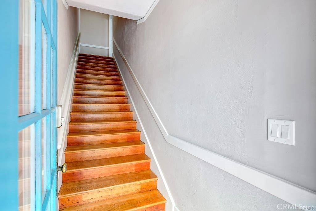Apartment for rent at 107 N Columbus Ave #1071 2, Glendale, CA 91204