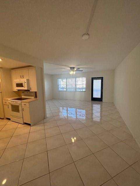 Apartment for rent at 2009 Cornwall E, Boca Raton, FL 33434