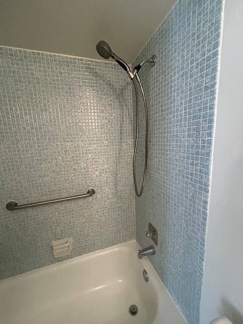 Apartment for rent at 2009 Cornwall E, Boca Raton, FL 33434