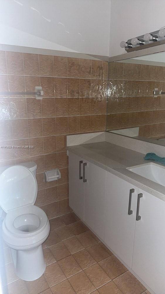 Apartment for rent at 18240 NW 41st Place #2, Opa Locka, FL 33055