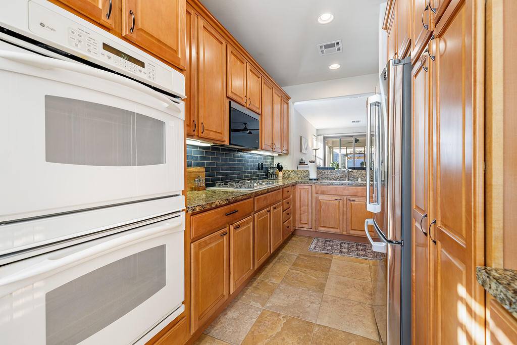 Apartment for rent at 40201 Calle Santa Claudia, Indio, CA 92203
