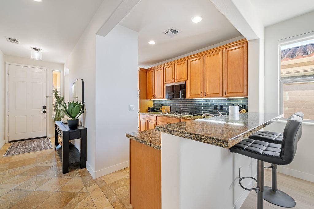 Apartment for rent at 40201 Calle Santa Claudia, Indio, CA 92203