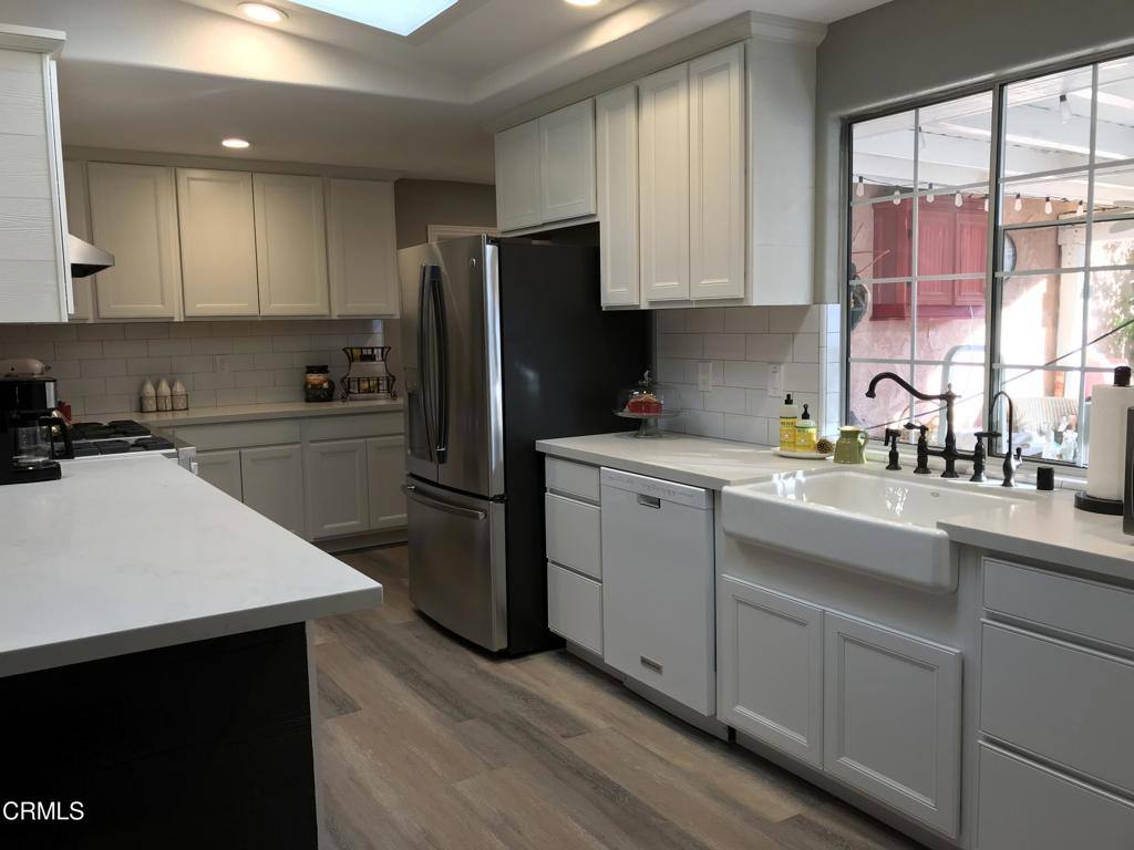 Apartment for rent at 838 Calle Margarita #838, Thousand Oaks, CA 91360
