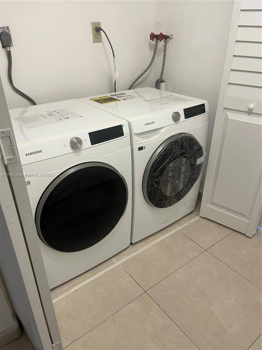 Apartment for rent at 8290 Lake Dr #317, Miami, FL 33166