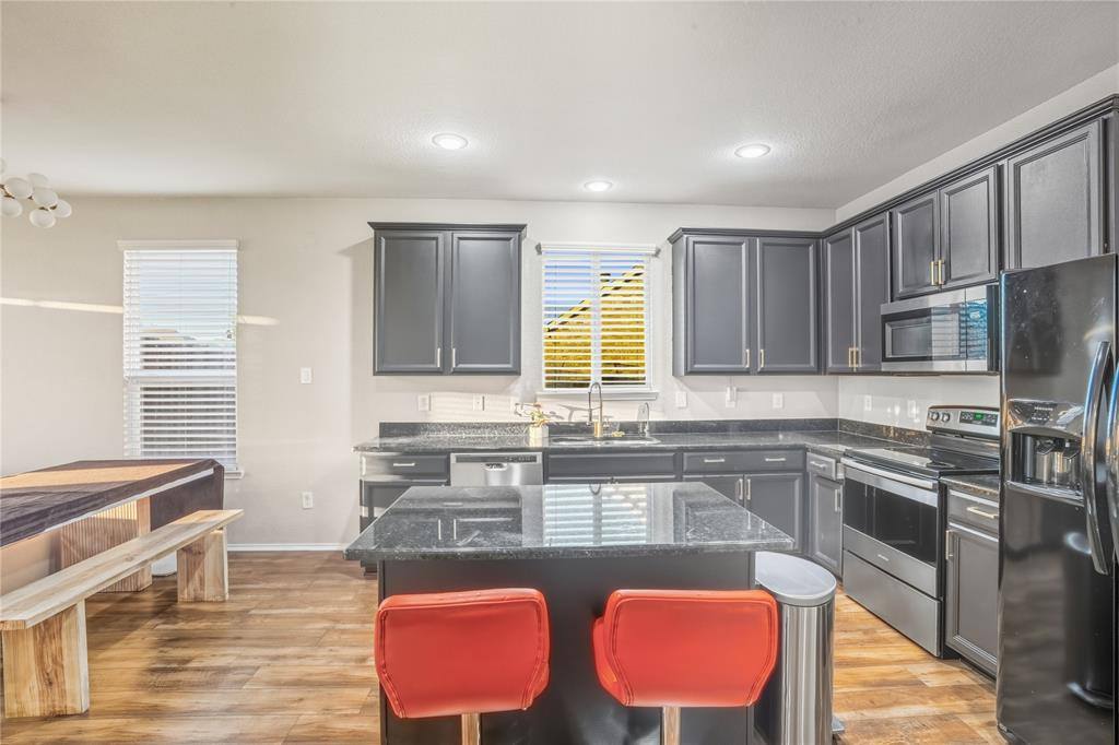 Apartment for rent at 8101 Kurgan Trail, Fort Worth, TX 76131
