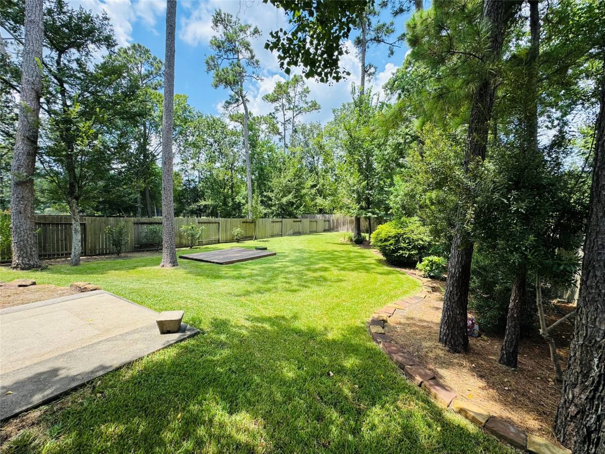 Apartment for rent at 135 N Wynnoak Circle #135, Spring, TX 77382
