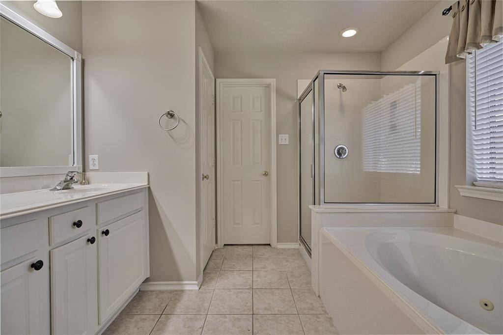 Apartment for rent at 135 N Wynnoak Circle #135, Spring, TX 77382