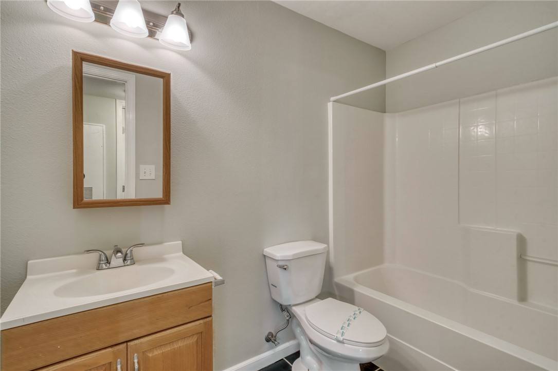 Condo for rent at 904 University Oaks Blvd #117, College Station, TX 77840