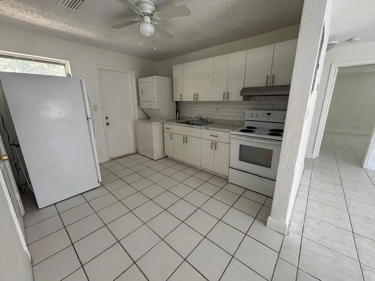 Apartment for rent at 2632 NW 18th St #2638, Fort Lauderdale, FL 33313