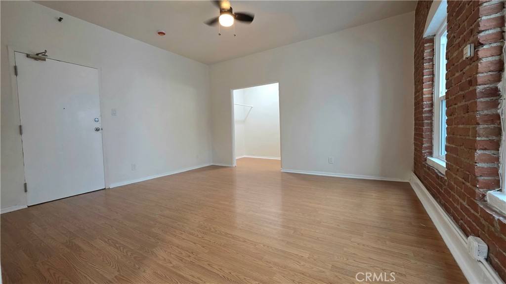 Apartment for rent at 33408 Sunset, Los Angeles, CA 90026