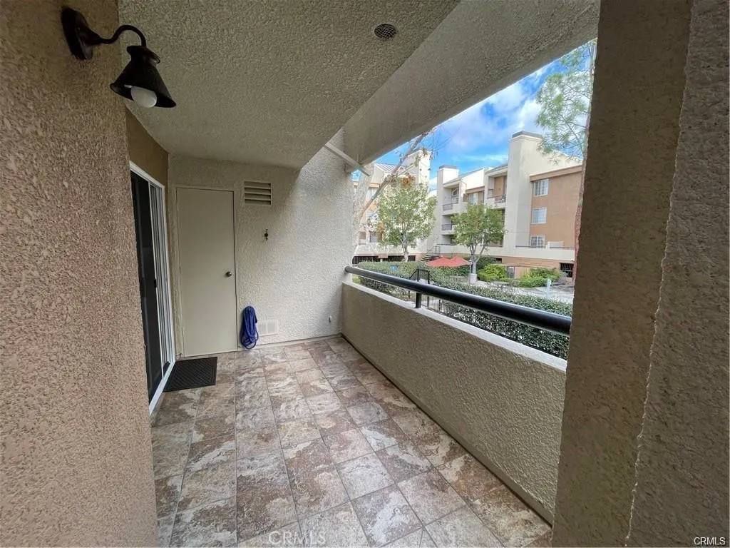 Condo for rent at 5510 Owensmouth Ave #129, Woodland Hills, CA 91364
