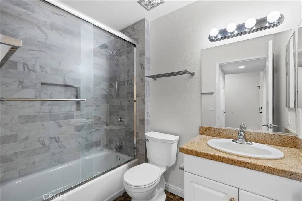 Condo for rent at 5510 Owensmouth Ave #129, Woodland Hills, CA 91364