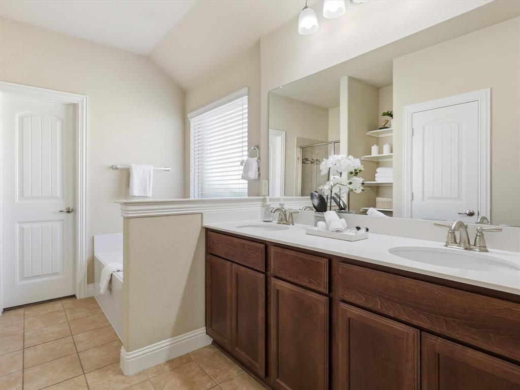 Apartment for rent at 609 Racine Dr #609, Little Elm, TX 75068