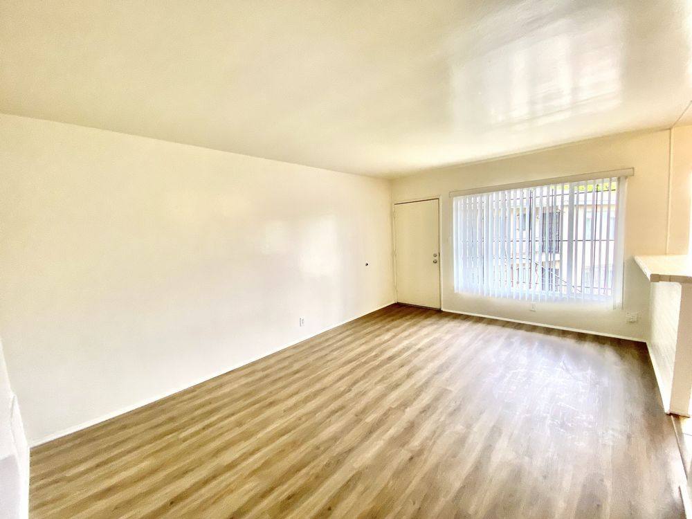 Apartment for rent at 10203 England Ave #4, Inglewood, CA 90303