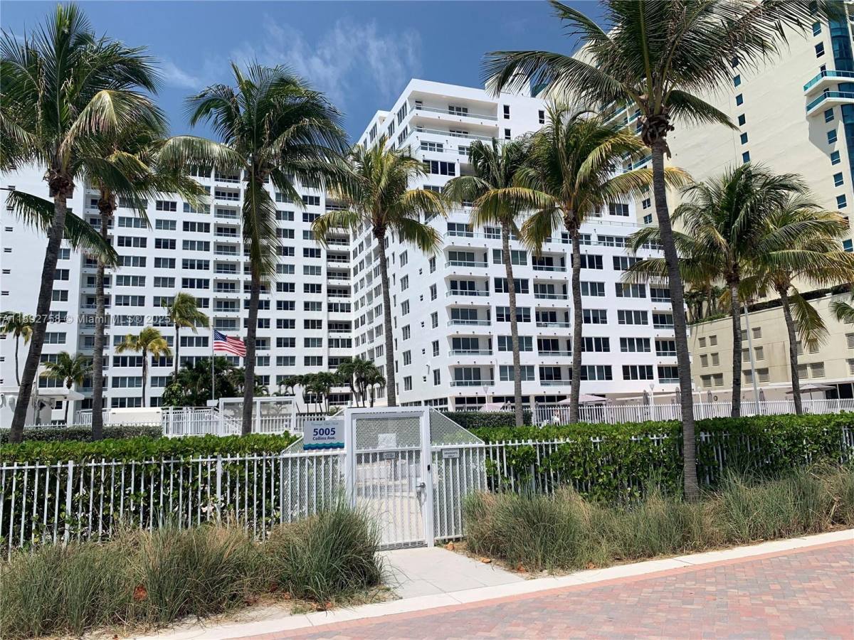 Condo for rent at 5005 Collins Ave #1423, Miami Beach, FL 33140