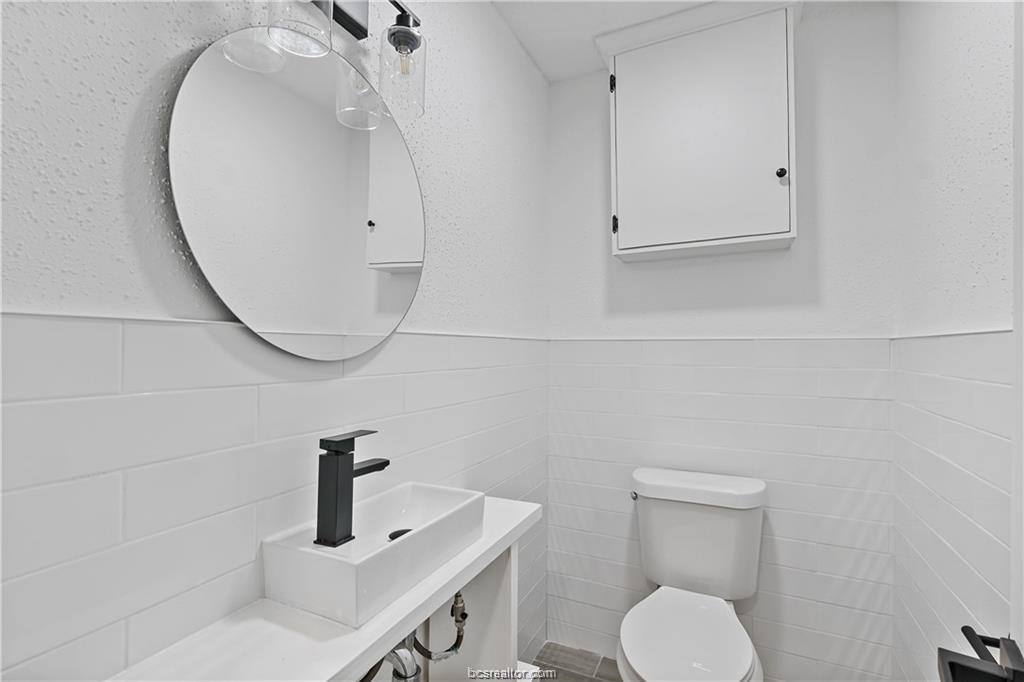 Apartment for rent at 1503 Alpine Circle #1503B, College Station, TX 77840