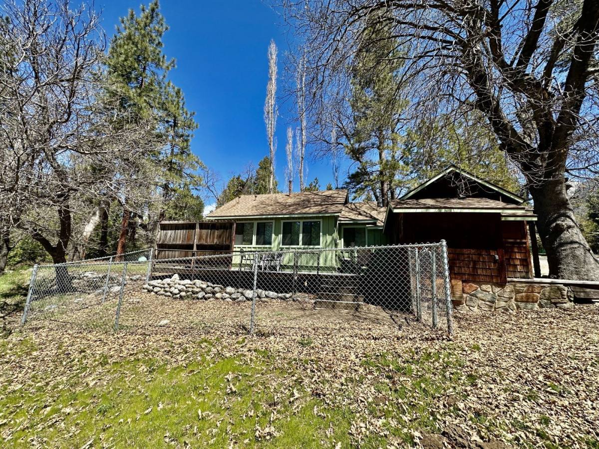 Apartment for rent at 54059 Montgomery, Idyllwild, CA 92549