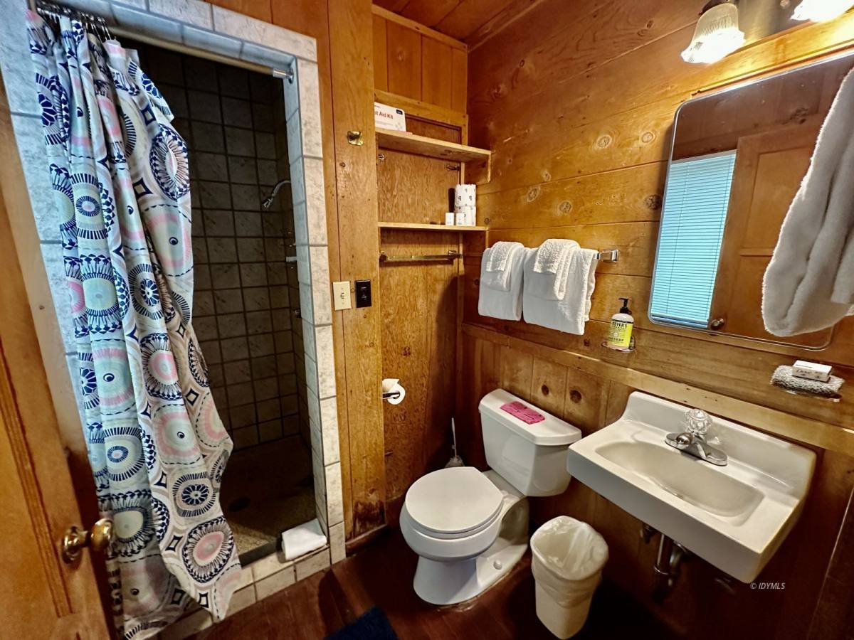Apartment for rent at 54059 Montgomery, Idyllwild, CA 92549