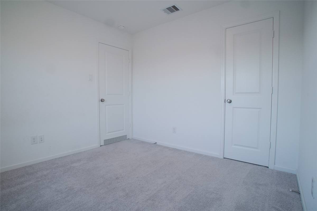 Apartment for rent at 3210 Spanish Oak Lane, Rosenberg, TX 77471