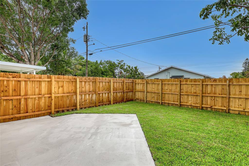 Apartment for rent at 416 W Mango St #416, Lake Worth, FL 33462