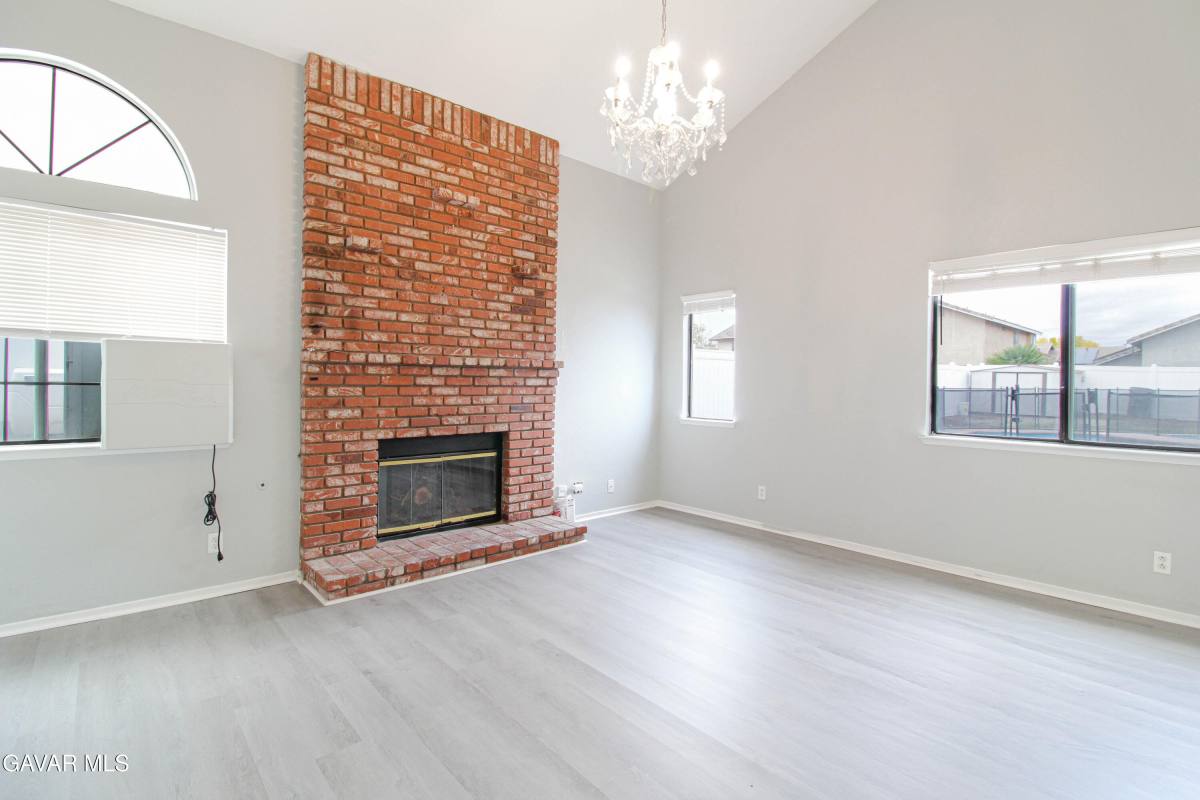 Apartment for rent at 45809 Evelyn Court, Lancaster, CA 93534
