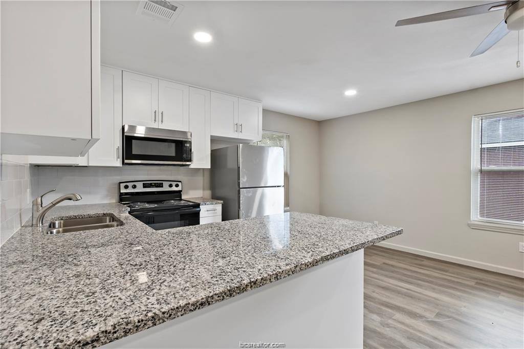Apartment for rent at 1502 Alpine Circle #1502A, College Station, TX 77840