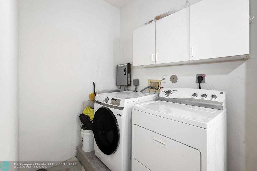 Apartment for rent at 4812 NW 19th St, Pompano Beach, FL 33063