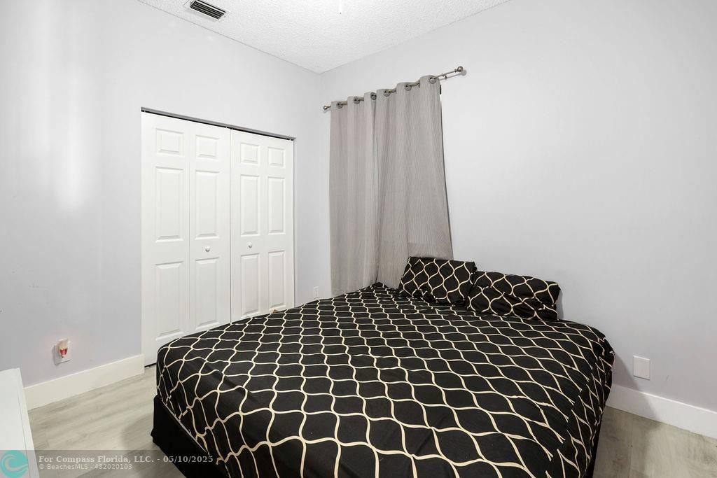 Apartment for rent at 4812 NW 19th St, Pompano Beach, FL 33063