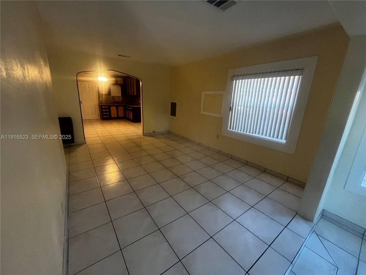 Apartment for rent at 11108 Peachtree Dr #1, Miami, FL 33161