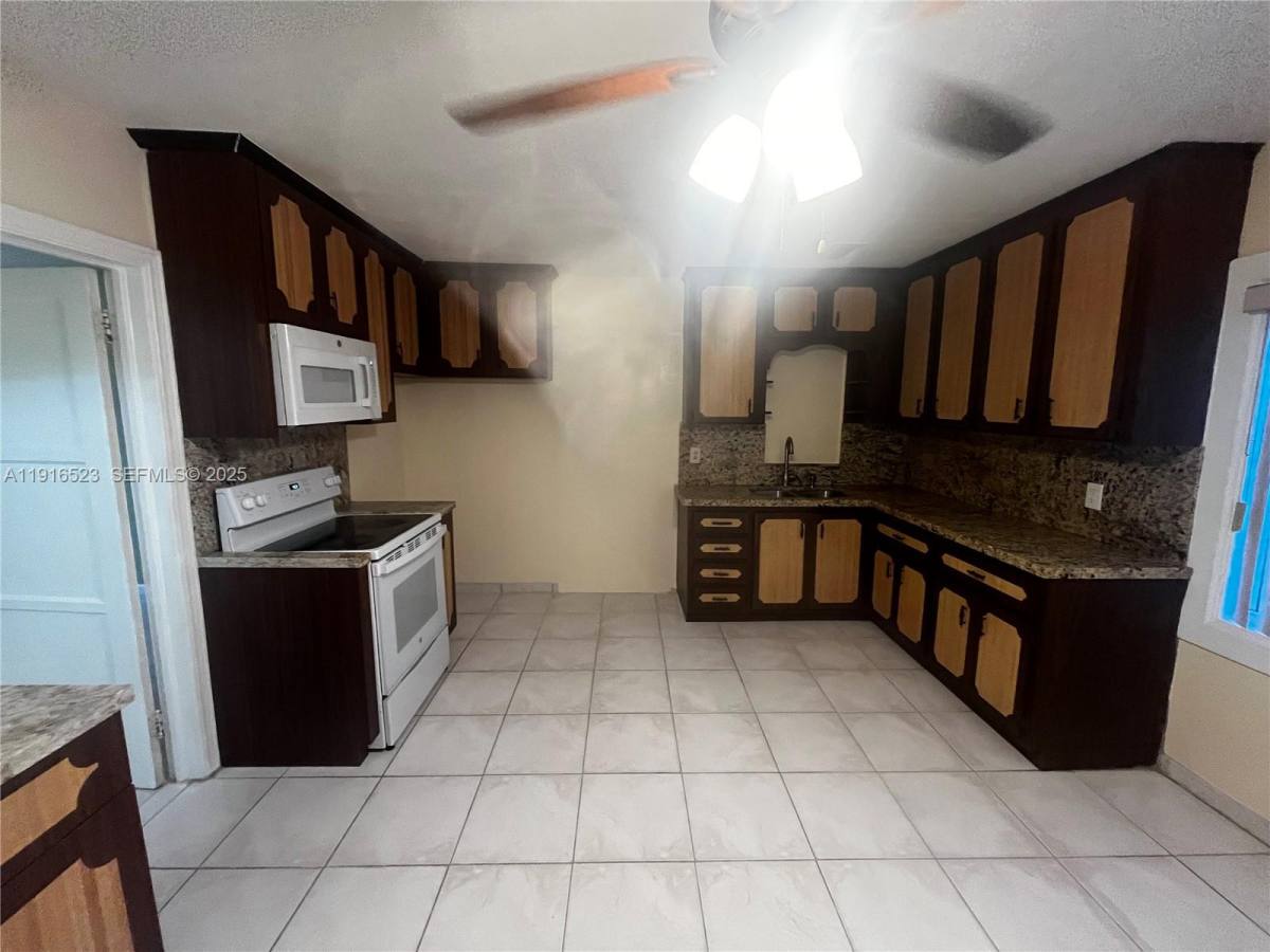 Apartment for rent at 11108 Peachtree Dr #1, Miami, FL 33161