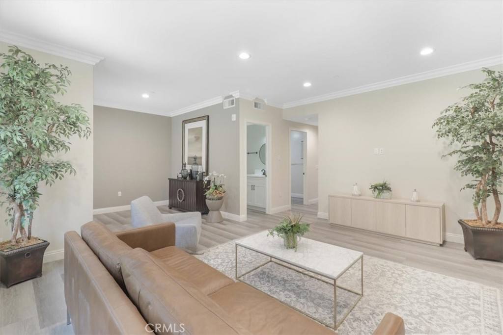 Condo for rent at 571 Lincoln Ave #571, Pasadena, CA 91103