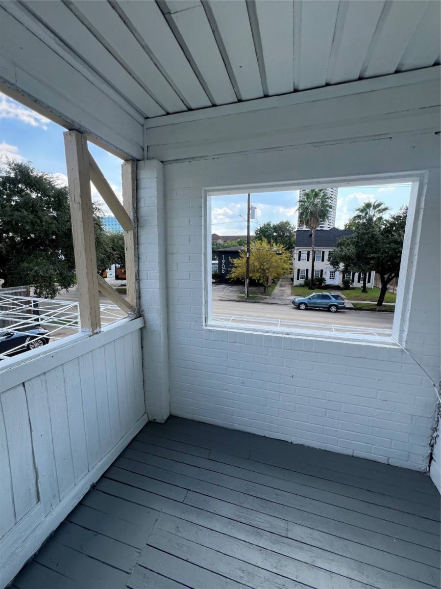 Apartment for rent at 1905 Binz St #6, Houston, TX 77004