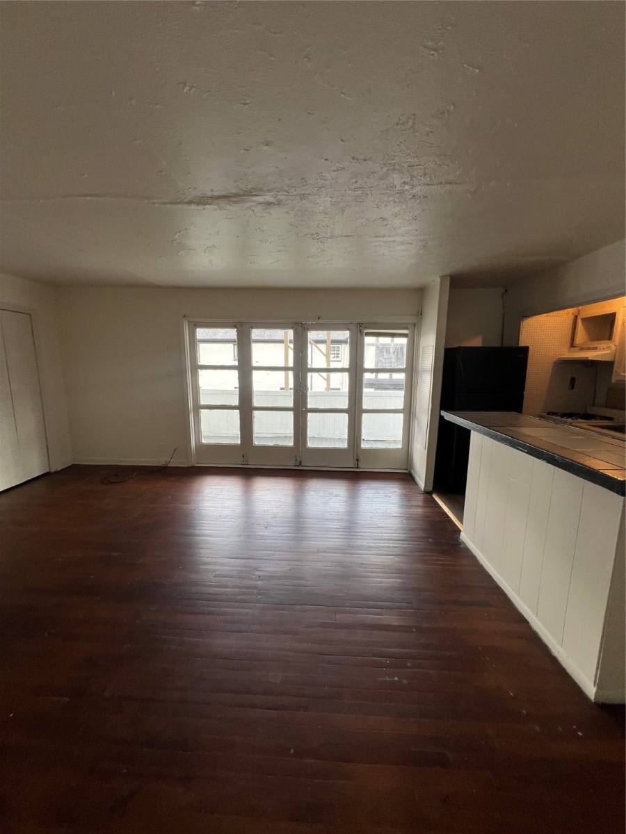Apartment for rent at 1905 Binz St #6, Houston, TX 77004
