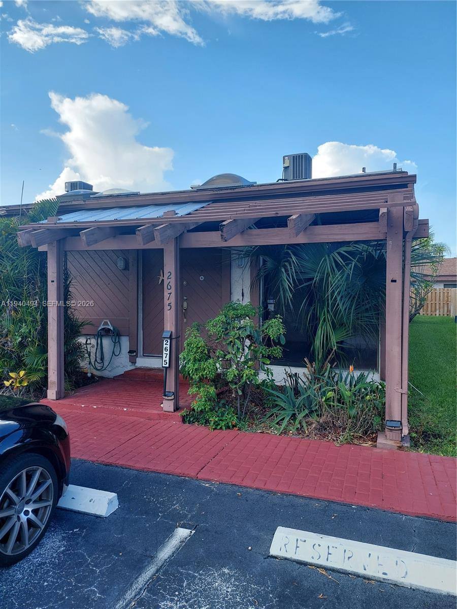 Apartment for rent at 2675 Parkview Dr S, Hallandale, FL 33009