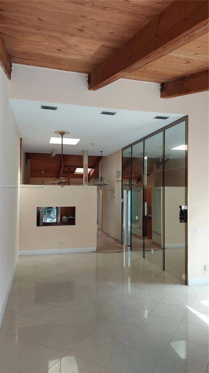 Apartment for rent at 2675 Parkview Dr S, Hallandale, FL 33009